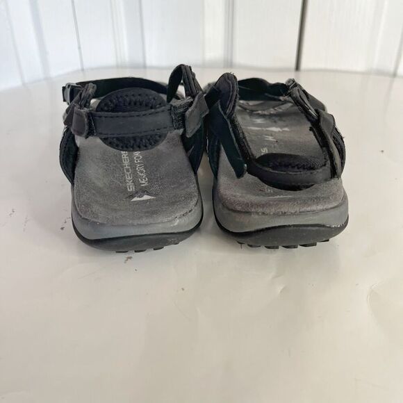 Skechers Reggae Slim Strappy Memory Foam Cushioned Criss Cross Sandals - Picture 10 of 11